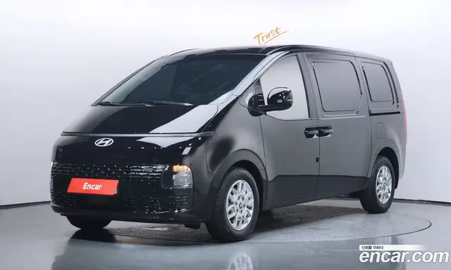 Hyundai Staria 2025 2.2 автомат (гидро), миниатюра 1