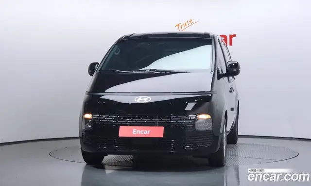 Hyundai Staria 2025 2.2 автомат (гидро), миниатюра 3