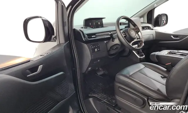 Hyundai Staria 2025 2.2 автомат (гидро), миниатюра 10