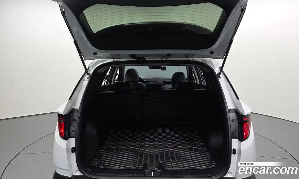 Hyundai Tucson 2021 1.6 автомат (гидро), фото 26