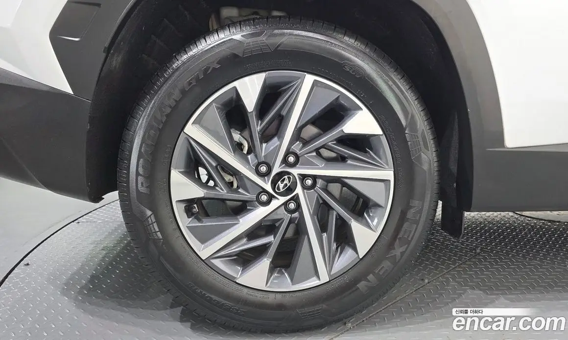 Hyundai Tucson 2021 1.6 автомат (гидро), фото 7