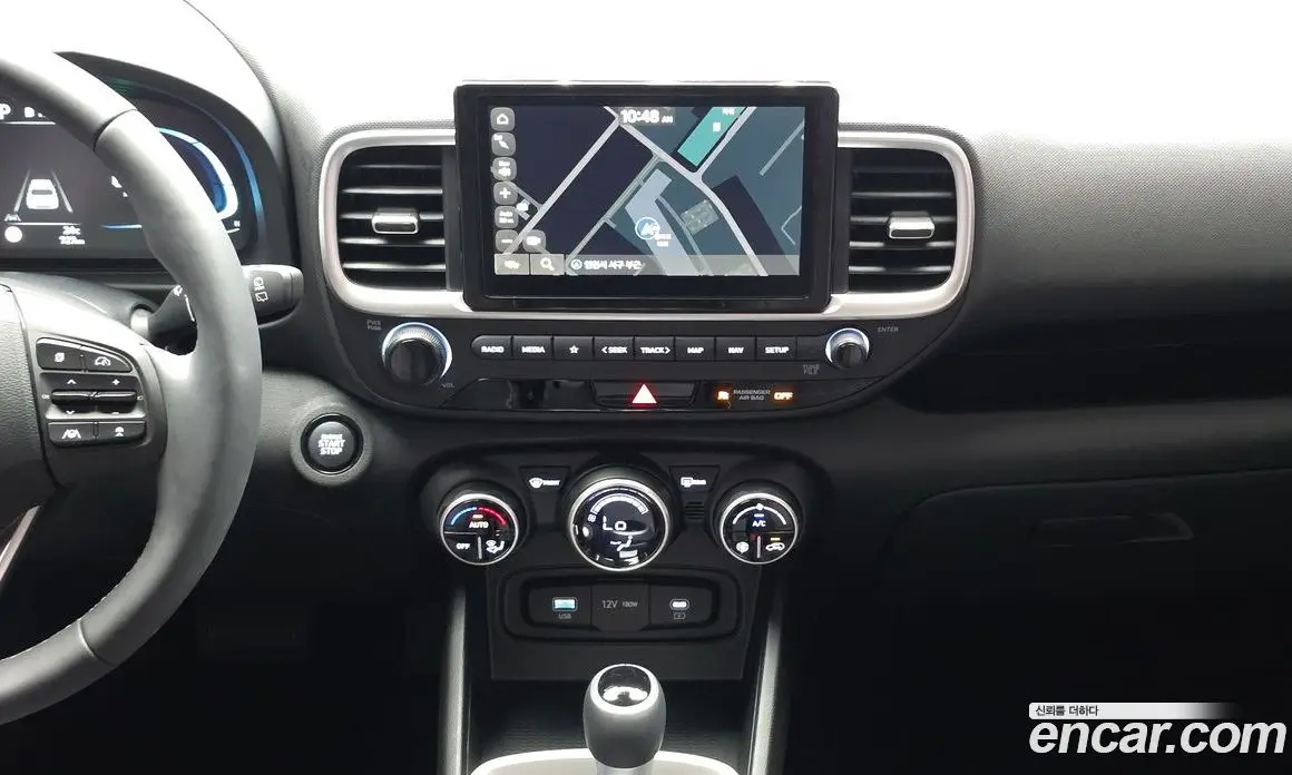 Hyundai Venue 2025 1.6 автомат (гидро), фото 20