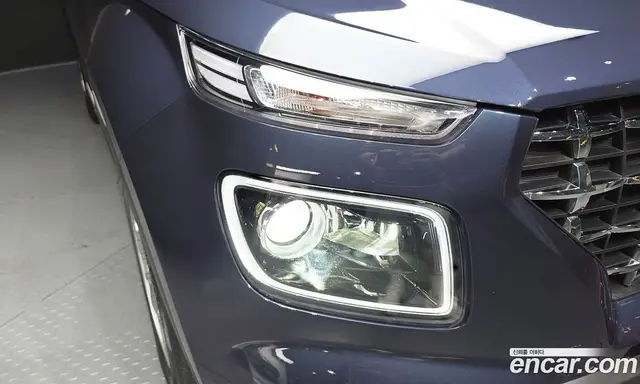 Hyundai Venue 2025 1.6 автомат (гидро), миниатюра 8