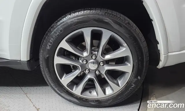 Jeep Cherokee 2017 3.0 автомат (гидро), миниатюра 7
