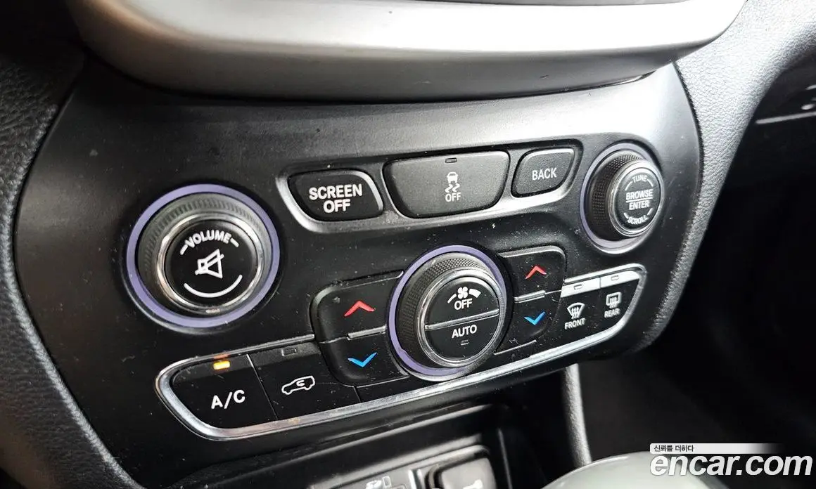 Jeep Cherokee 2017 2.4 автомат (гидро), фото 15