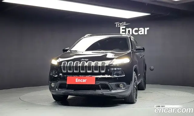 Jeep Cherokee 2017 2.4 автомат (гидро), миниатюра 3