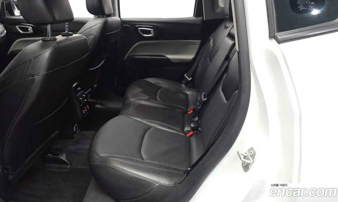 Jeep Compass 2022 2.4 автомат (гидро), фото 16