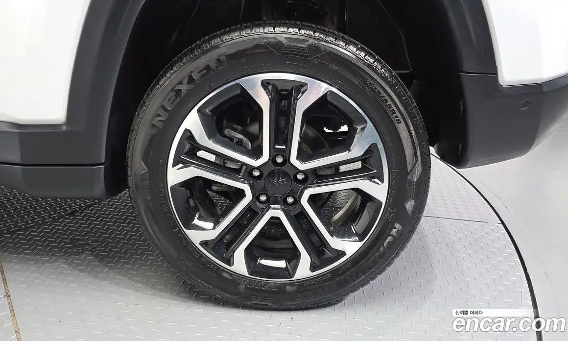 Jeep Compass 2022 2.4 автомат (гидро), фото 7