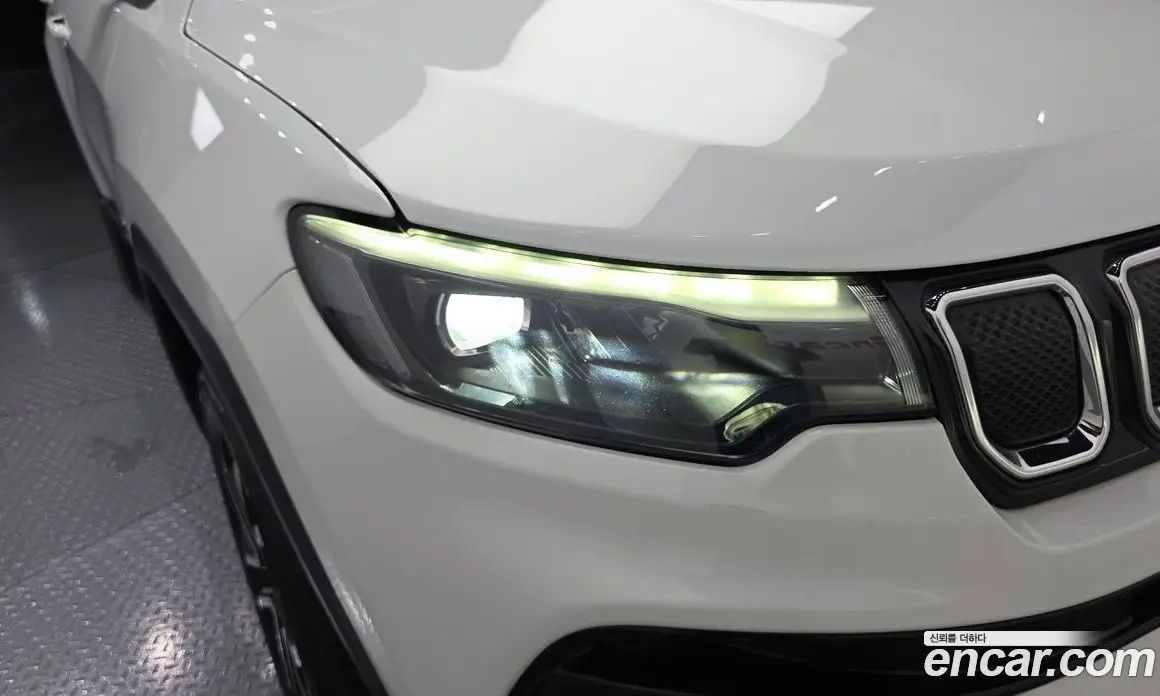 Jeep Compass 2022 2.4 автомат (гидро), фото 8