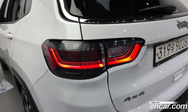 Jeep Compass 2022 2.4 автомат (гидро), миниатюра 9