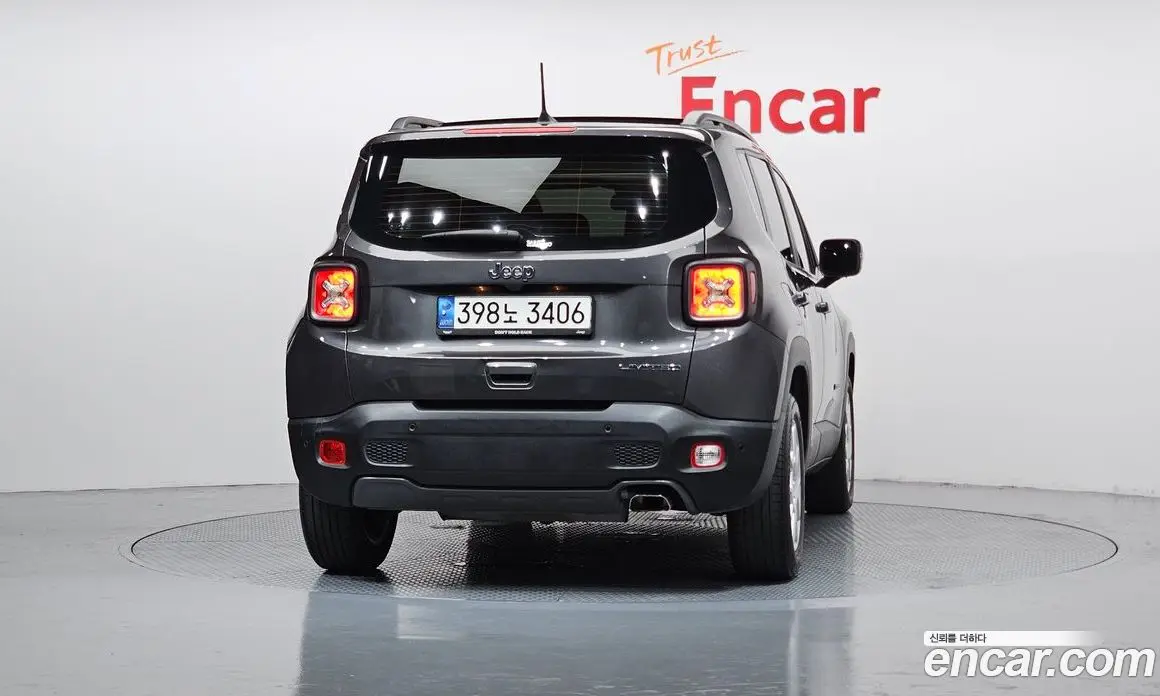 Jeep Renegade 2021 2.4 автомат (гидро), фото 4