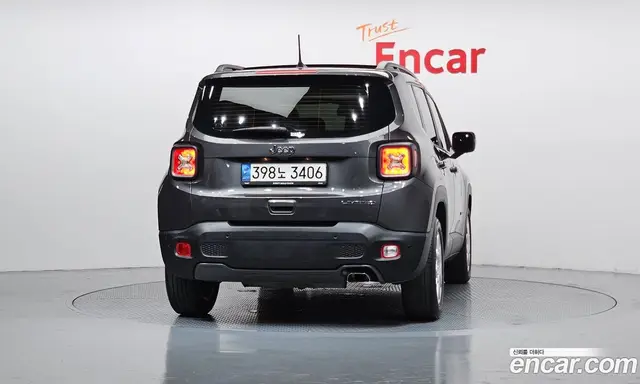 Jeep Renegade 2021 2.4 автомат (гидро), миниатюра 4