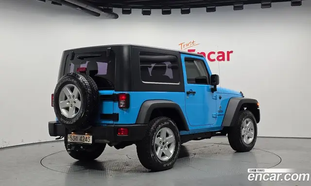 Jeep Wrangler 2017 3.6 автомат (гидро), миниатюра 2 Jeep Wrangler 2017 3.6 автомат (гидро), миниатюра 2