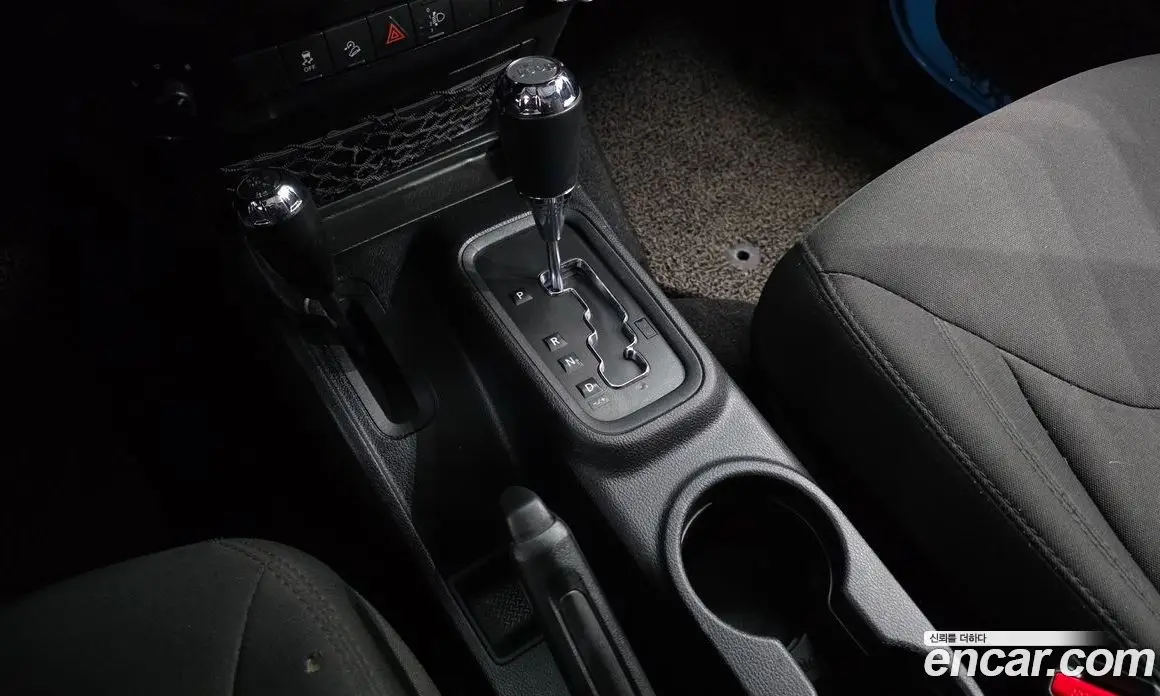 Jeep Wrangler 2017 3.6 автомат (гидро), фото 9 Jeep Wrangler 2017 3.6 автомат (гидро), фото 9