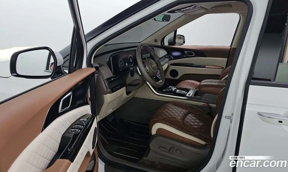 Kia Carnival 2023 3.5 автомат (гидро), фото 13