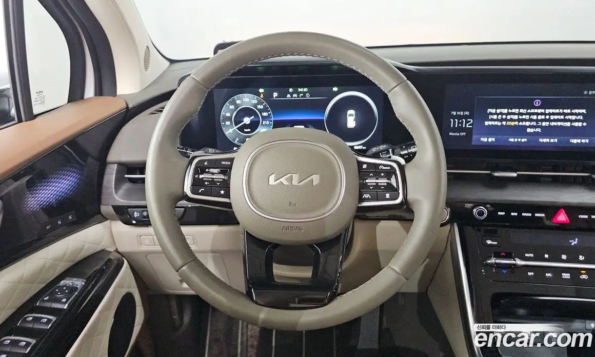 Kia Carnival 2023 3.5 автомат (гидро), фото 17