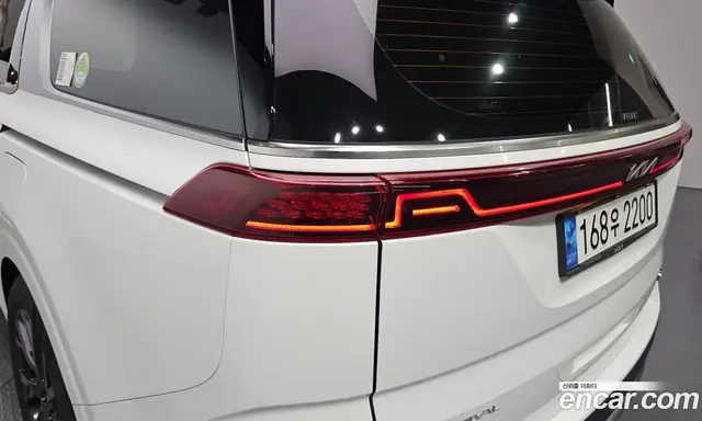 Kia Carnival 2023 3.5 автомат (гидро), миниатюра 9