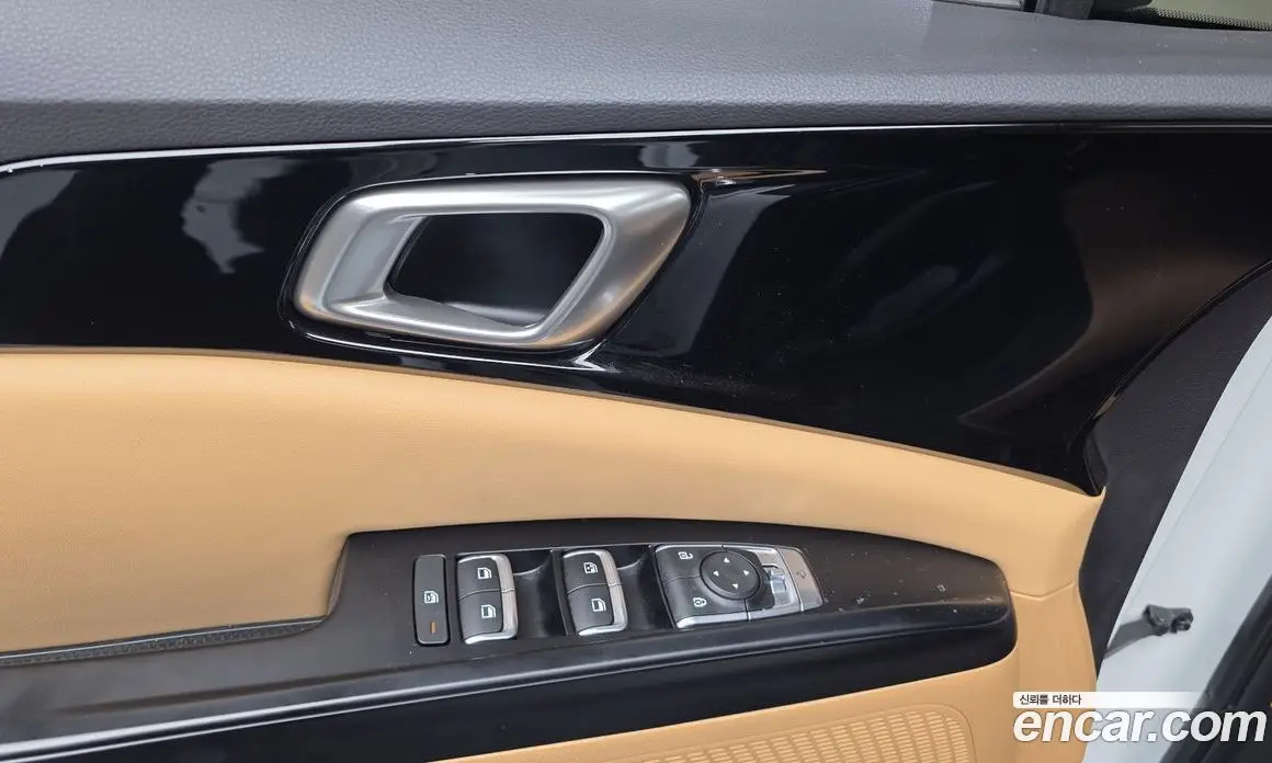 Kia Carnival 2023 2.2 автомат (гидро), фото 28