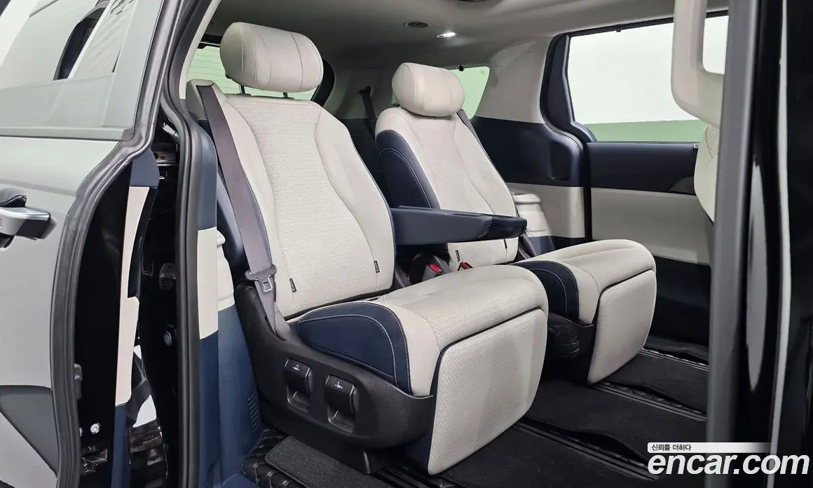 Kia Carnival 2024 1.6 автомат (гидро), фото 16