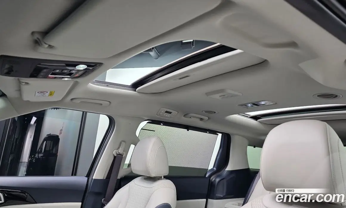 Kia Carnival 2024 1.6 автомат (гидро), фото 35