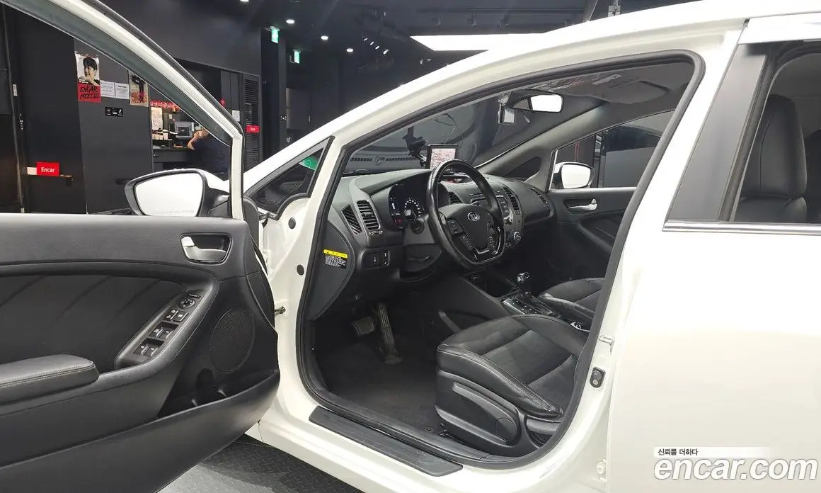 Kia K3 2016 1.6 автомат (гидро), фото 13