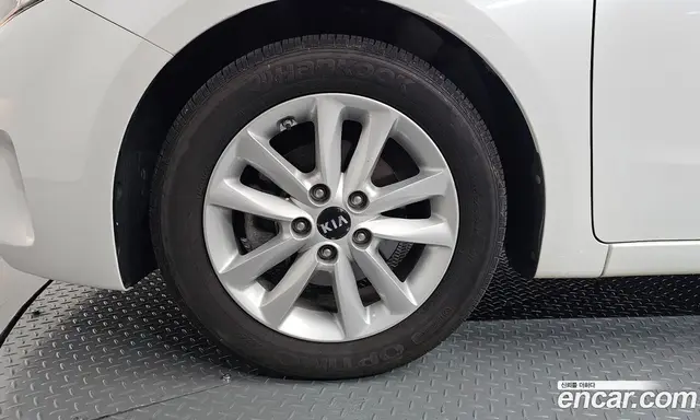 Kia K3 2016 1.6 автомат (гидро), миниатюра 5