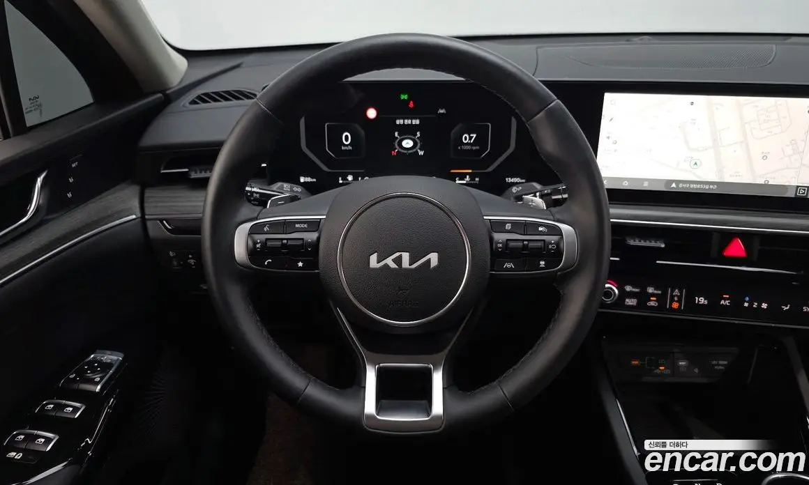 Kia K5 (Optima) 2025 2.0 автомат (гидро), фото 14