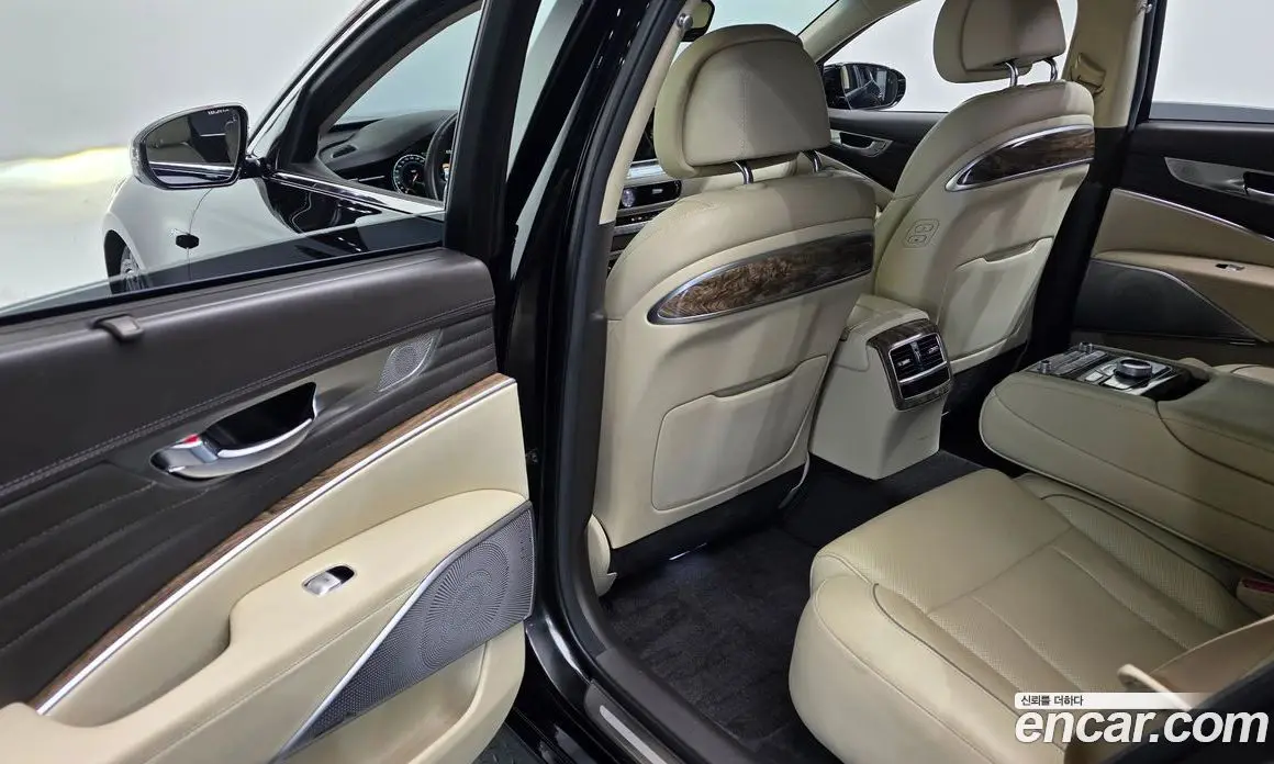 Kia K9 2019 3.3 автомат (гидро), фото 17 Kia K9 2019 3.3 автомат (гидро), фото 17