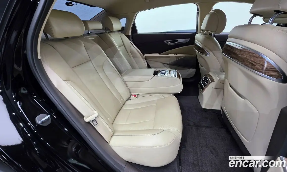 Kia K9 2019 3.3 автомат (гидро), фото 19 Kia K9 2019 3.3 автомат (гидро), фото 19