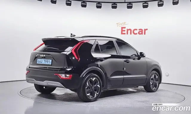 Kia Niro 2022 0.2 автомат (гидро), миниатюра 2