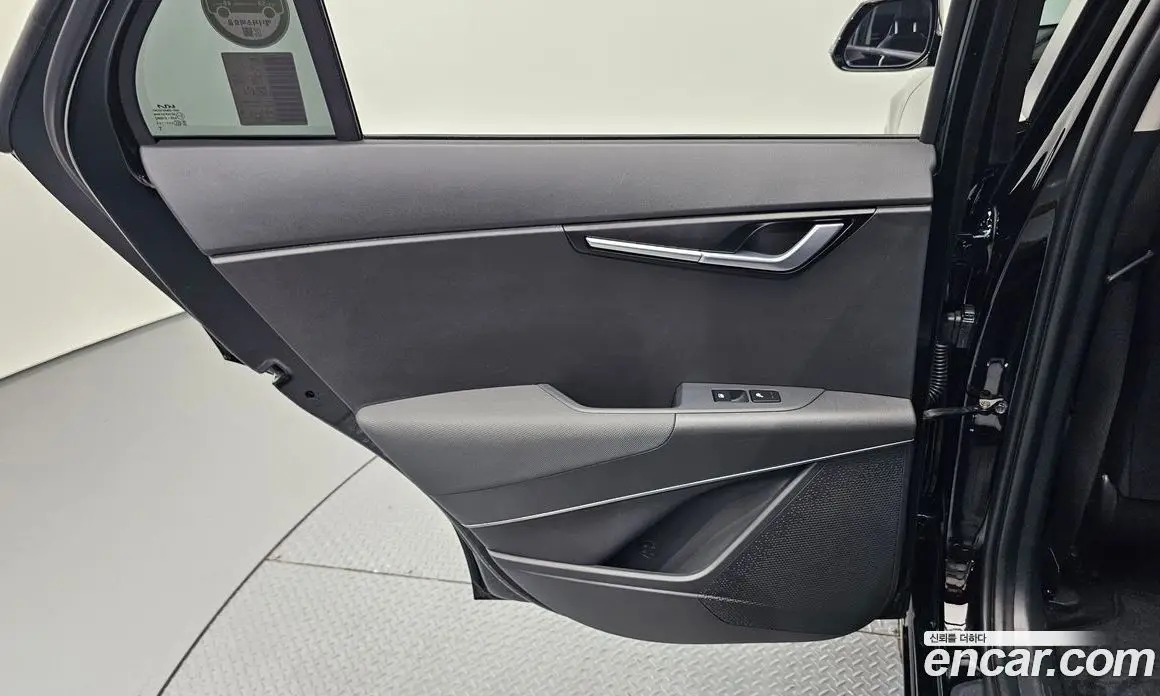 Kia Niro 2022 0.2 автомат (гидро), фото 15