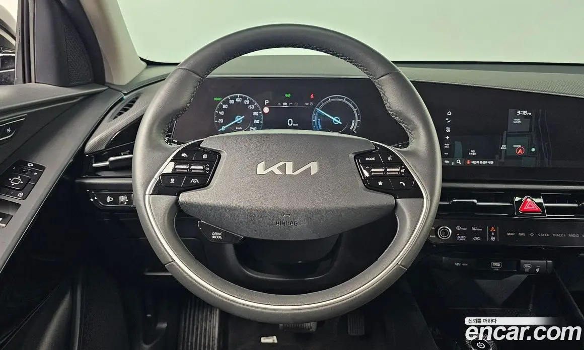 Kia Niro 2022 0.2 автомат (гидро), фото 19