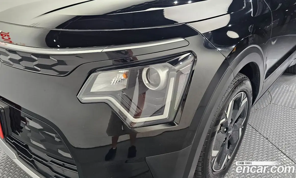 Kia Niro 2022 0.2 автомат (гидро), фото 8