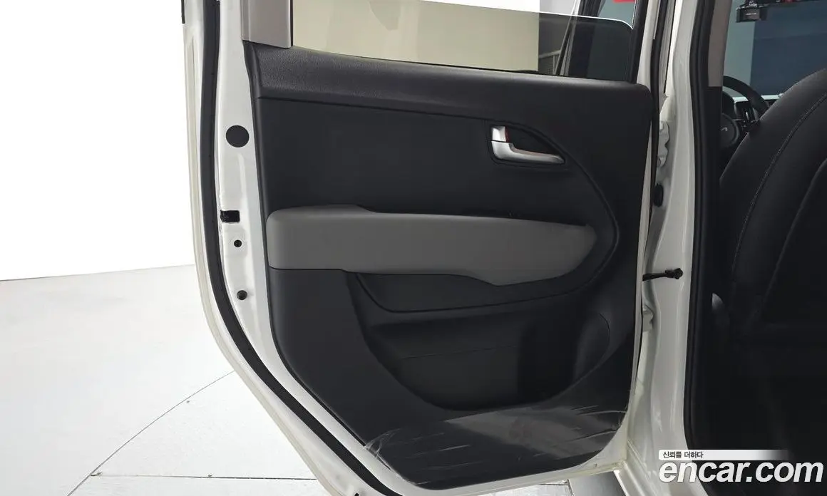 Kia Ray 2024 0.1 автомат (гидро), фото 14