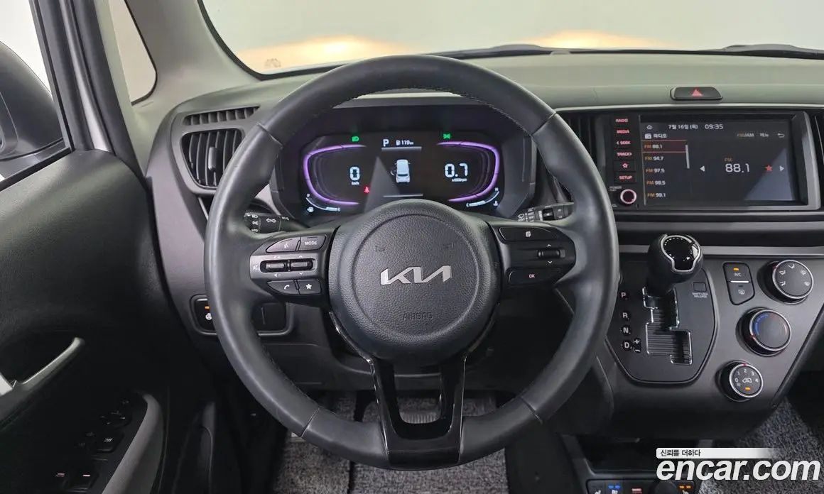 Kia Ray 2024 1.0 автомат (гидро), фото 20