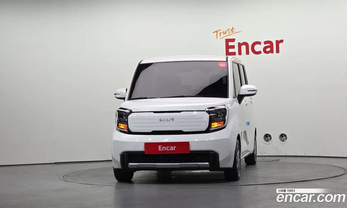 Kia Ray 2024 1.0 автомат (гидро), фото 3