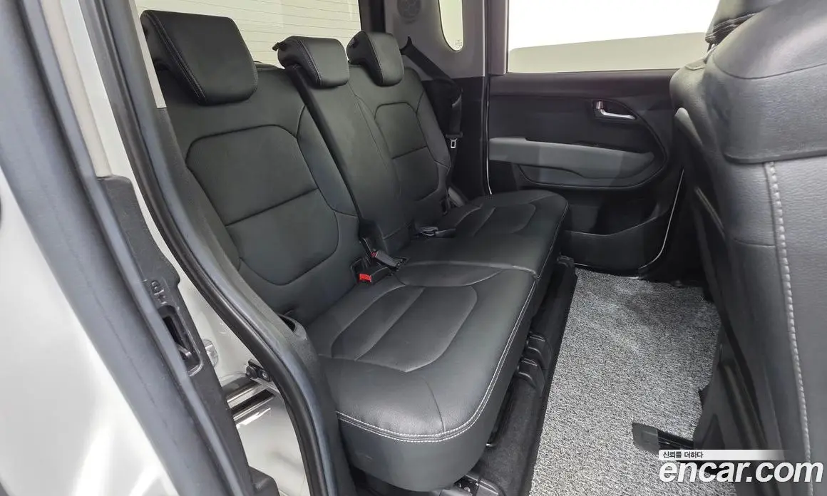 Kia Ray 2024 1.0 автомат (гидро), фото 29