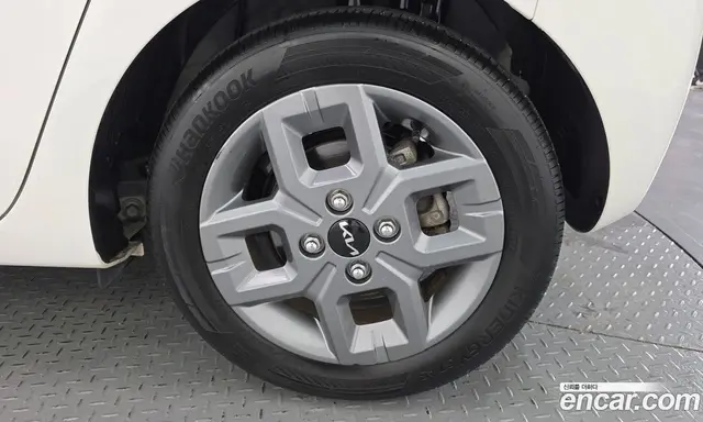 Kia Ray 2024 1.0 автомат (гидро), миниатюра 5