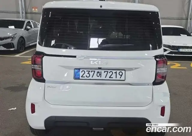 Kia Ray 2026 1.0 автомат (гидро), миниатюра 3