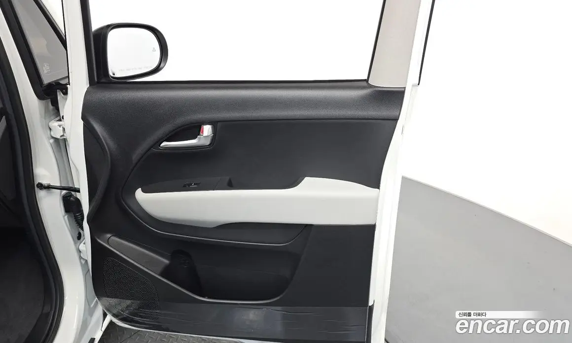 Kia Ray 2026 1.0 автомат (гидро), фото 13
