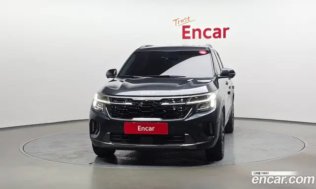 Kia Seltos 2023 1.6 автомат (гидро), миниатюра 3