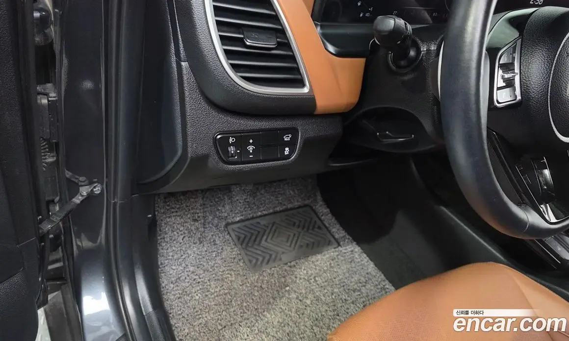 Kia Seltos 2023 1.6 автомат (гидро), фото 38