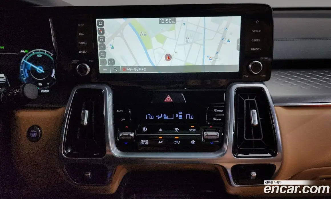 Kia Sorento 2023 1.6 автомат (гидро), фото 12