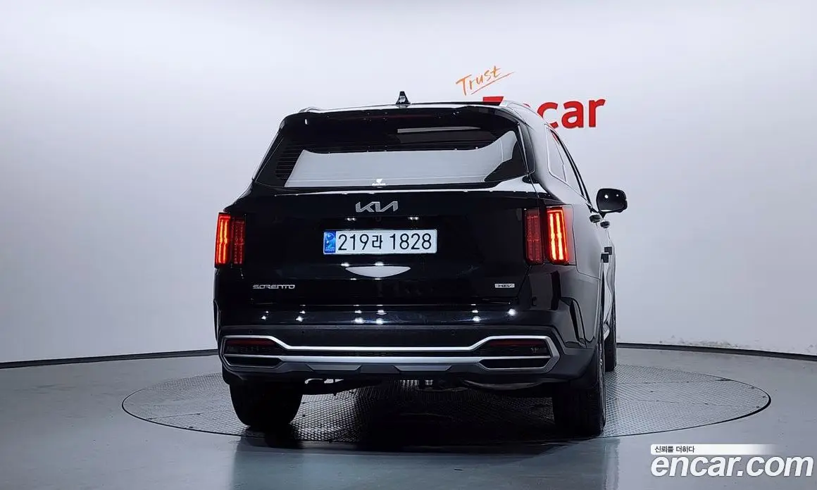 Kia Sorento 2023 1.6 автомат (гидро), фото 4