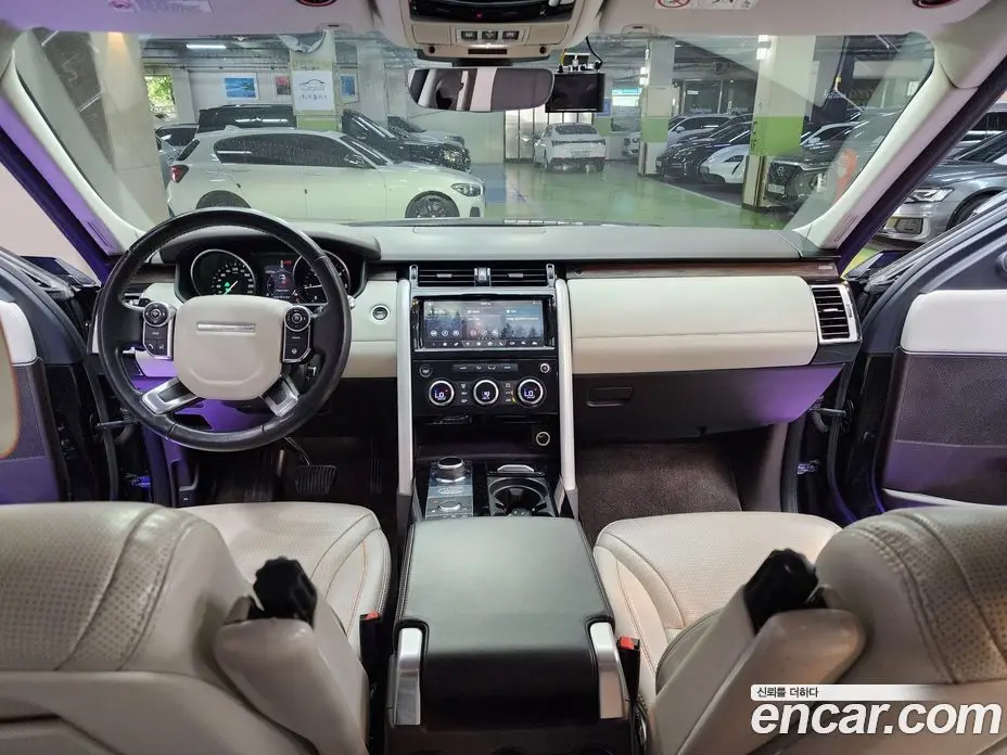 Land Rover Discovery 2017 3.0 автомат (гидро), фото 14