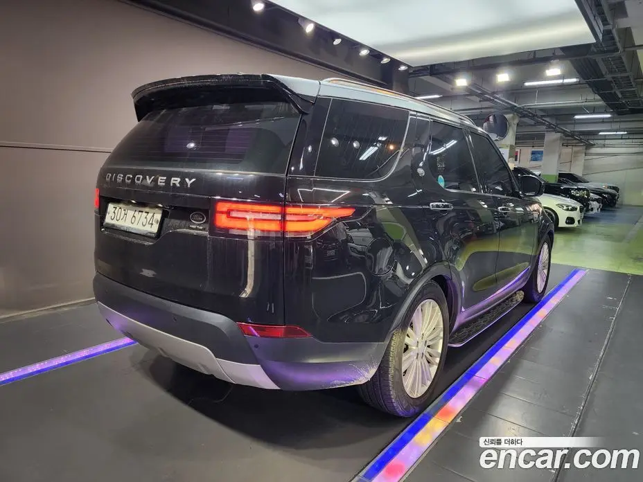 Land Rover Discovery 2017 3.0 автомат (гидро), фото 3