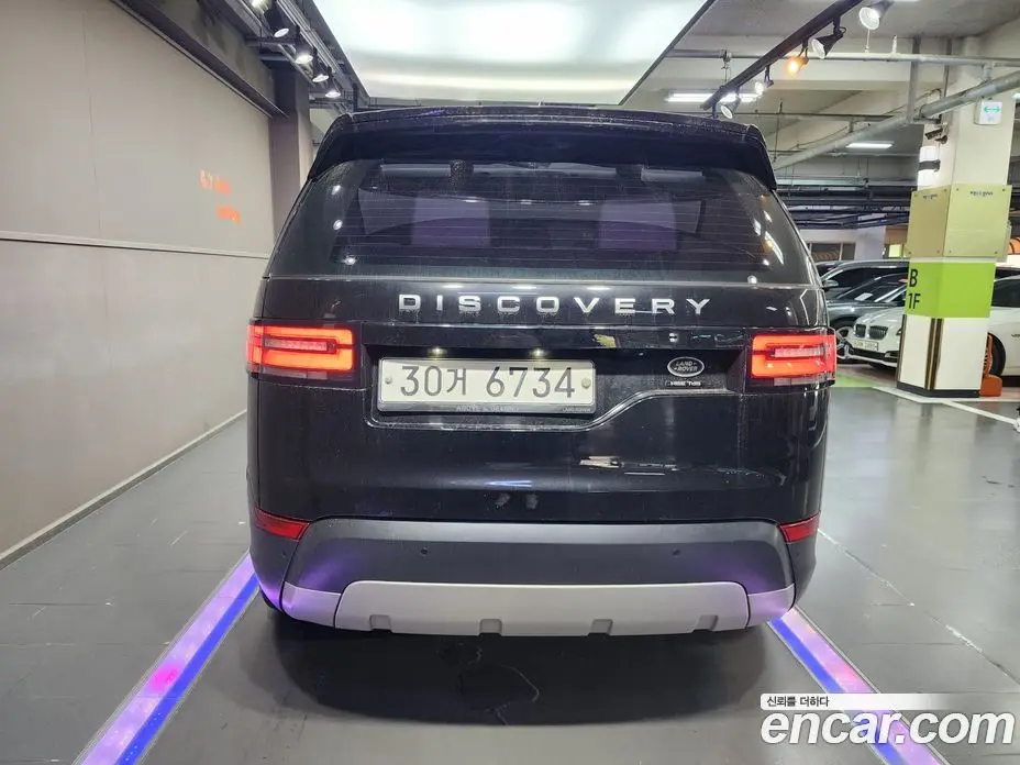 Land Rover Discovery 2017 3.0 автомат (гидро), фото 4