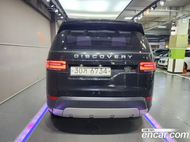 Land Rover Discovery 2017 3.0 автомат (гидро), миниатюра 4