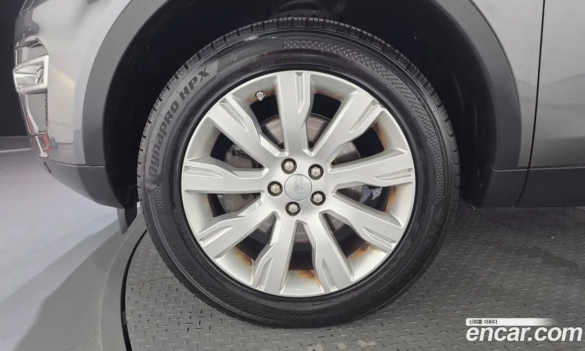Land Rover Discovery Sport 2015 2.0 автомат (гидро), фото 5