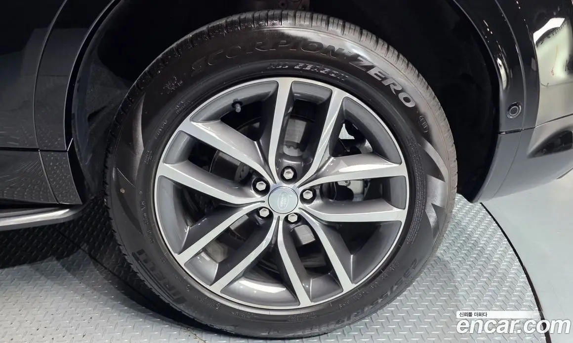 Land Rover Discovery Sport 2025 2.0 автомат (гидро), фото 6